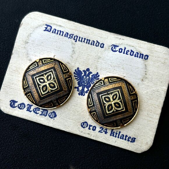 VTG Toledo Spain Damascene 24K Gold Earrings Clip On Round Floral Original Card - Picture 1 of 5